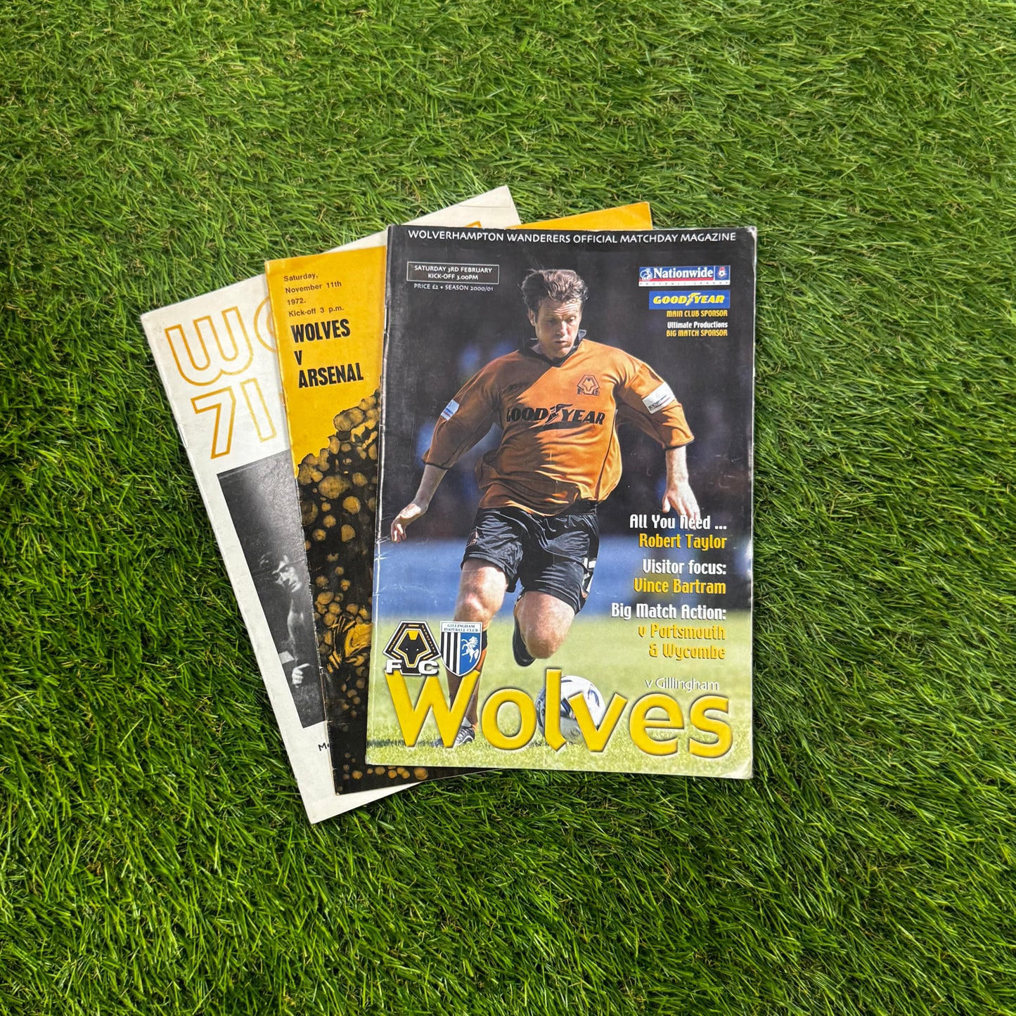 Retro Football Programmes 3-Pack Mystery Box