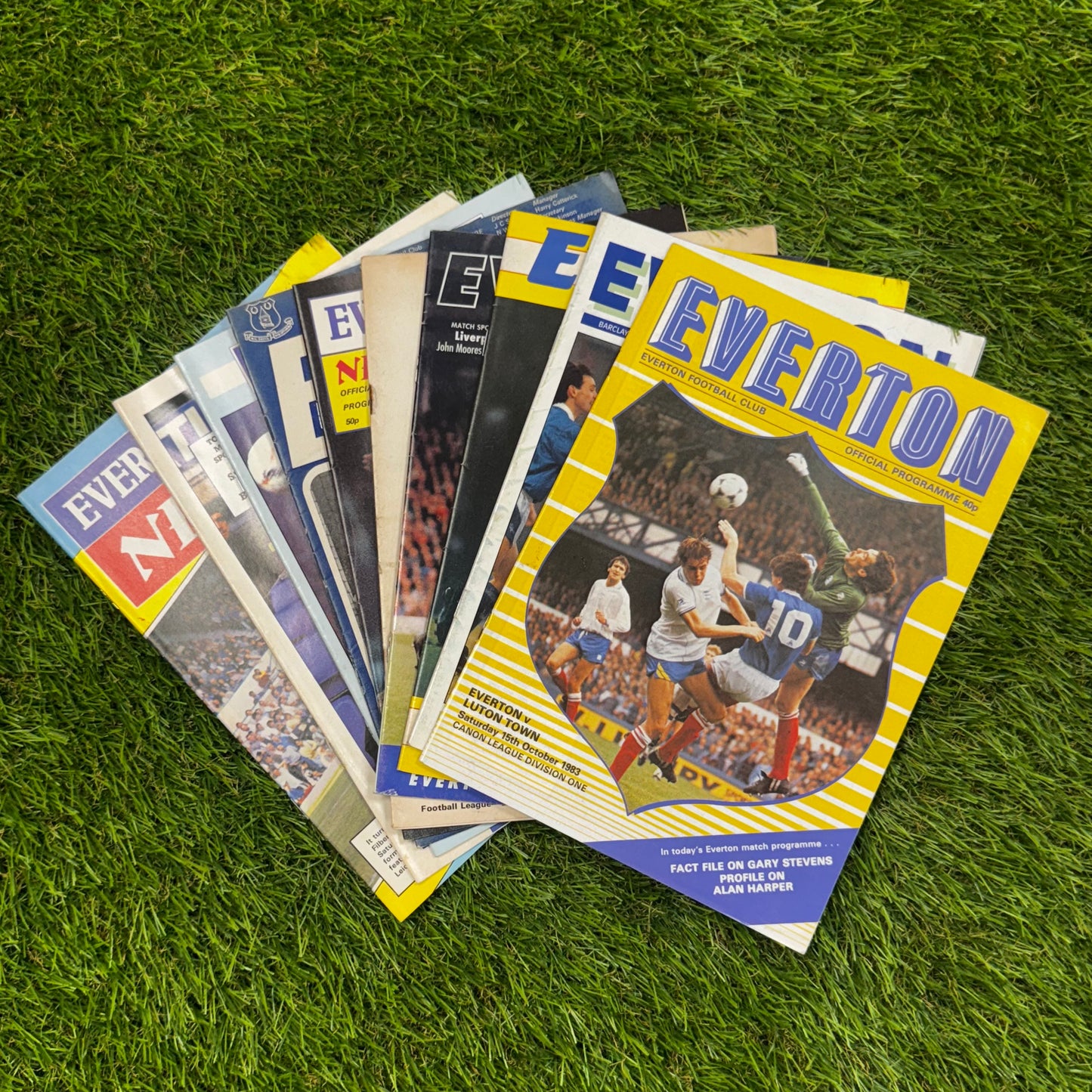 Retro Football Programmes 10-Pack Mystery Box